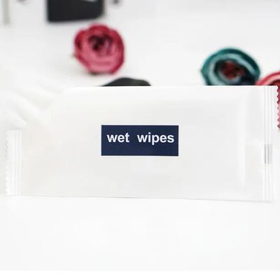 Good price KILINE Customization Logo Individual Wrapped Refreshing Cleaning Wet Wipes Thickened Non-woven Fabric online